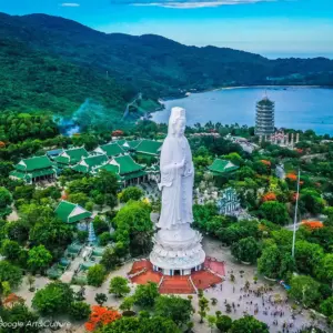 Alternative view of Tour Linh Ứng – Hội An – Bà Nà Hills – Huế 4N3Đ